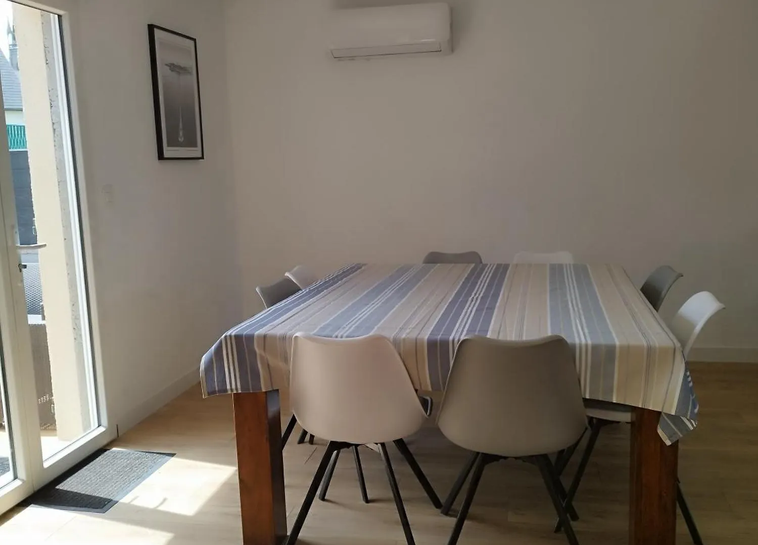 Holiday home Maison Proche De La Mer Saint-Meloir-des-Ondes